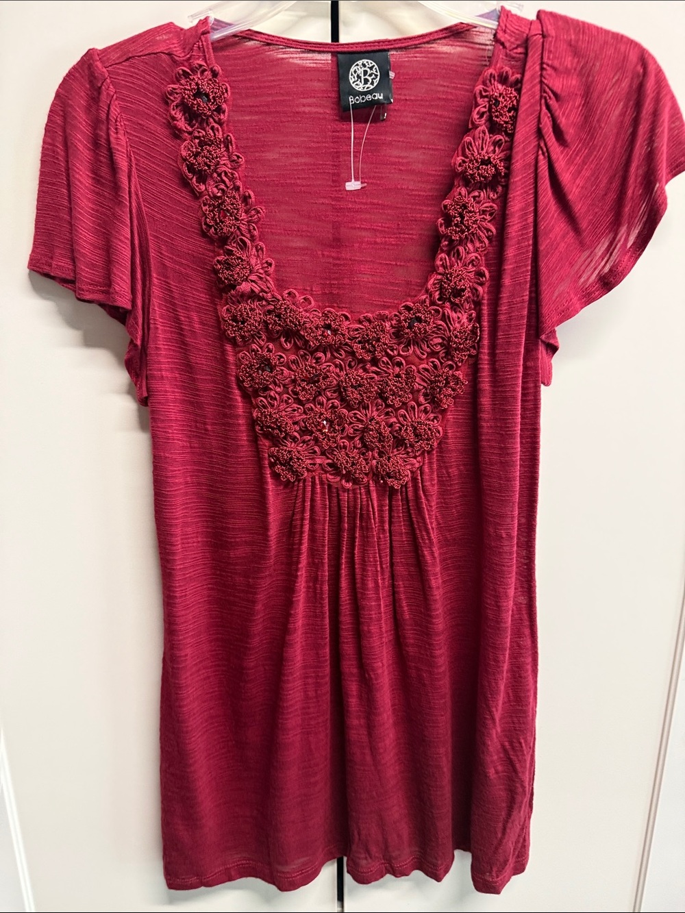 bobeau Raspberry Crochet Scoop-Neck Tunic Top